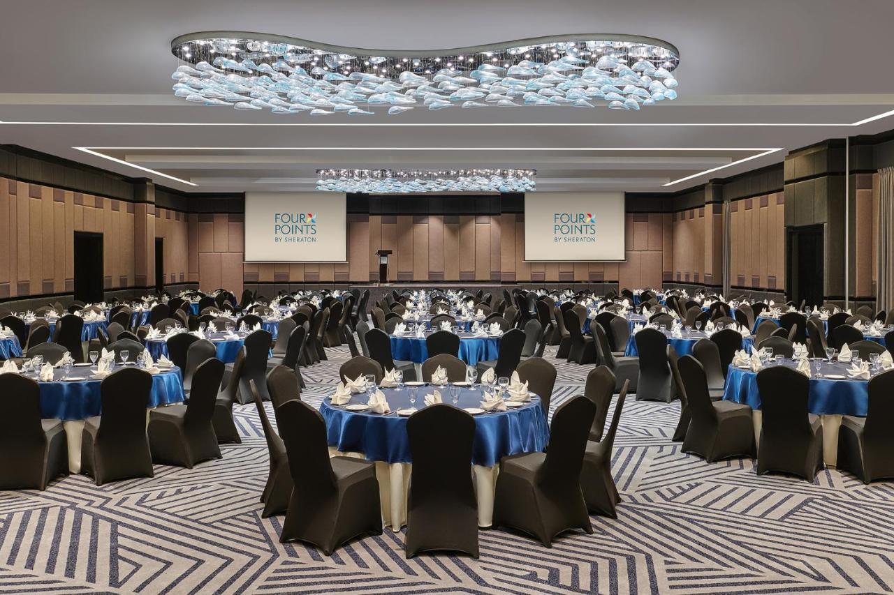 Four Points By Sheraton Десару Экстерьер фото